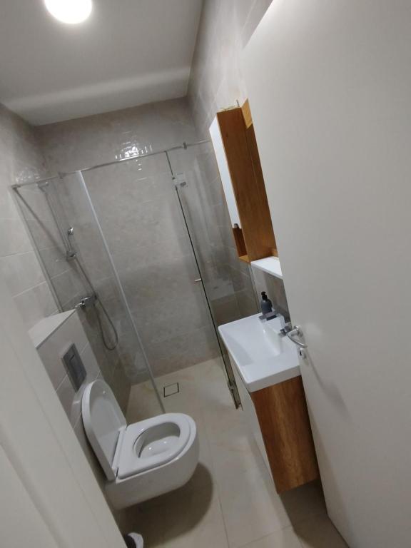 Apartman SARA - Ferienwohnung Divčibare
