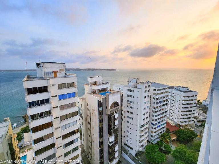 Apartamento Hermosa Vista - Piso 17 - Bed and Breakfast Cartagena