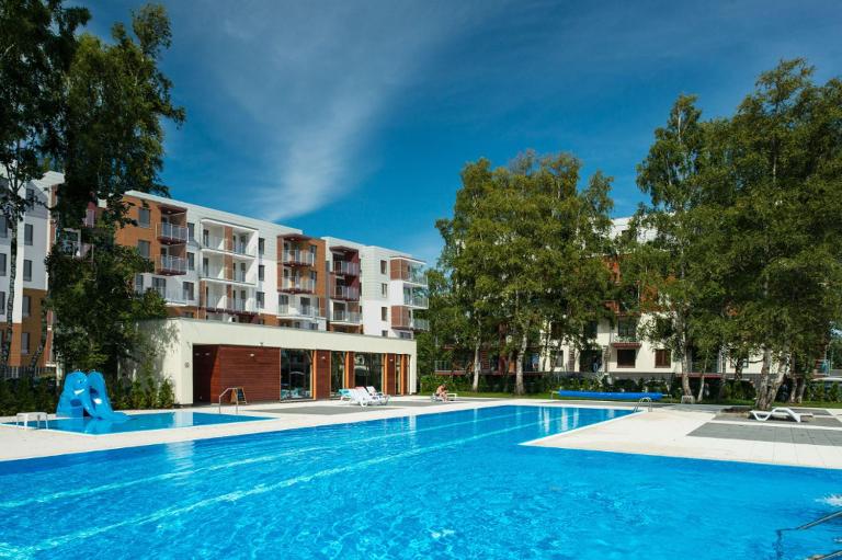 APARTAMENT Z BASENEM (OS. POLANKI) - Ferienwohnung Kolberg