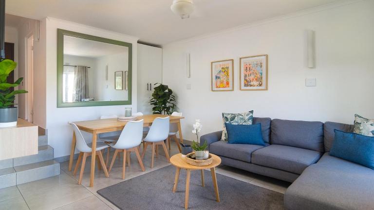 Charming Coastal Getaway - B&B Ballito