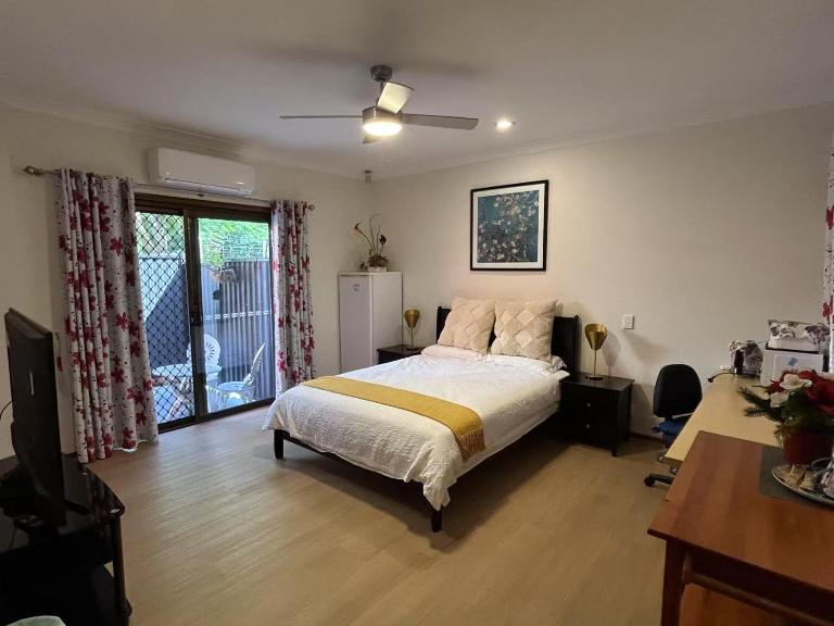 Garden Retreat House Sunnybank Hills - Super quite and Peace - B&B Brisbane