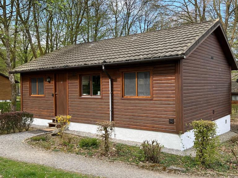 La Boverie, Chalet 137 - Bed and Breakfast Rendeux