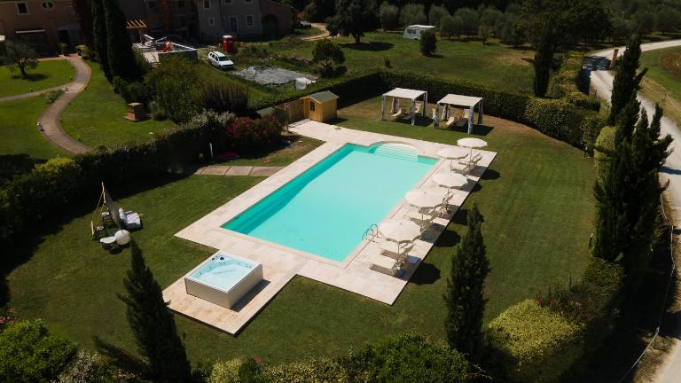 Le Colombaie Country Resort - B&B Ponsacco