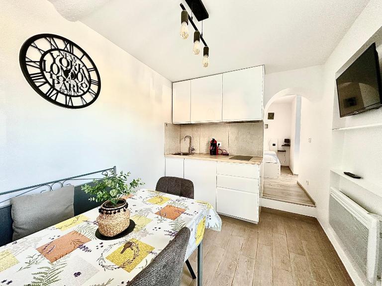 Le Bastion-Plage-vue mer - B&B Menton