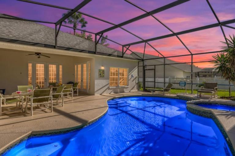 The Marvel Mansion 5BR Pool Home Near Disney World - B&B Orlando