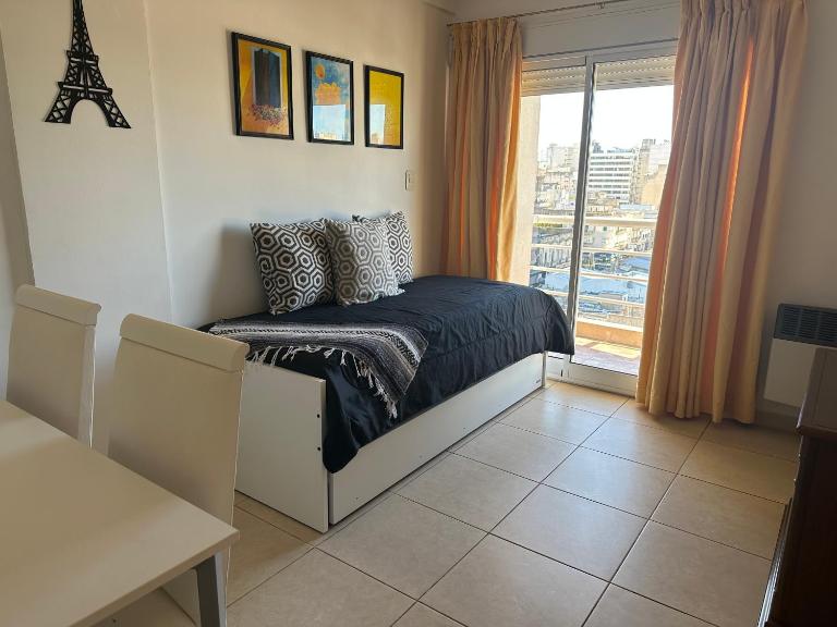 Cálido y céntrico departamento 3 opcional cochera - B&B Bahía Blanca