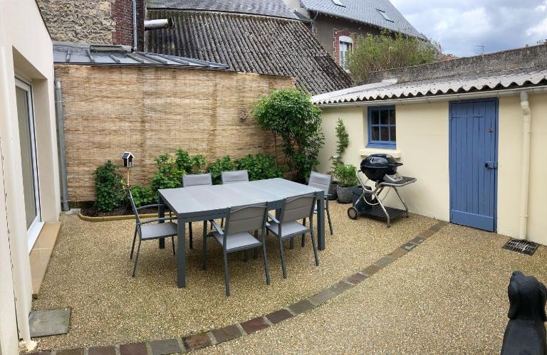 Maison Familiale de Centre-Ville - B&B Dives-sur-Mer