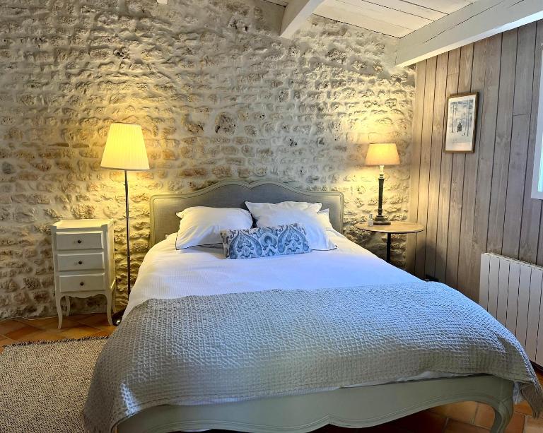 Petit lupin de l’estuaire - B&B Saint-Nazaire-sur-Charente