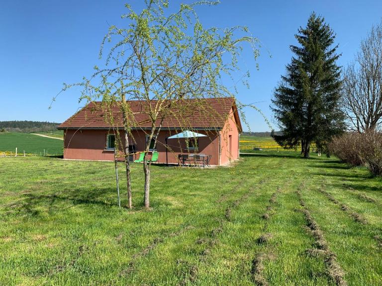 Maison plain-pied Calme et Nature - Ferienwohnung Cuvier