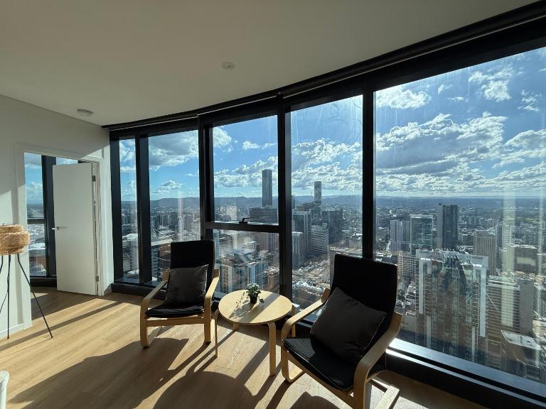 Amazing City &River views 60th level skytower 3 bedrooms&Free parking - Chambres d'hôtes Brisbane