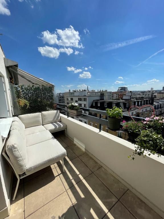 Home F8 - Terrace Paris's view, Eiffel Tower area - B&B Paris