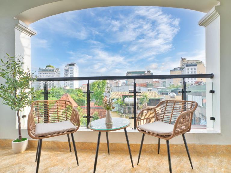 pht - B&B Hanoi