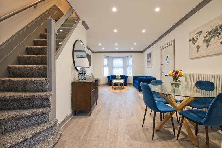 Newly refurbished house - B&B Romford
