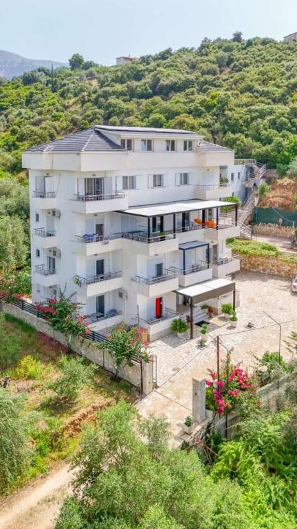 Casa Blanca - B&B Himarë