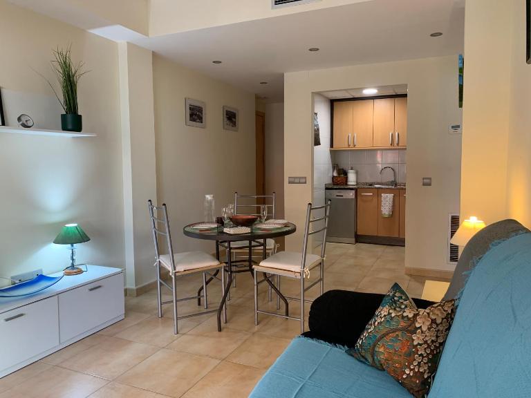 Apartamento acogedor en zona de las Calas con AC, WiFi y piscina - Chambres d'hôtes Miami Platja