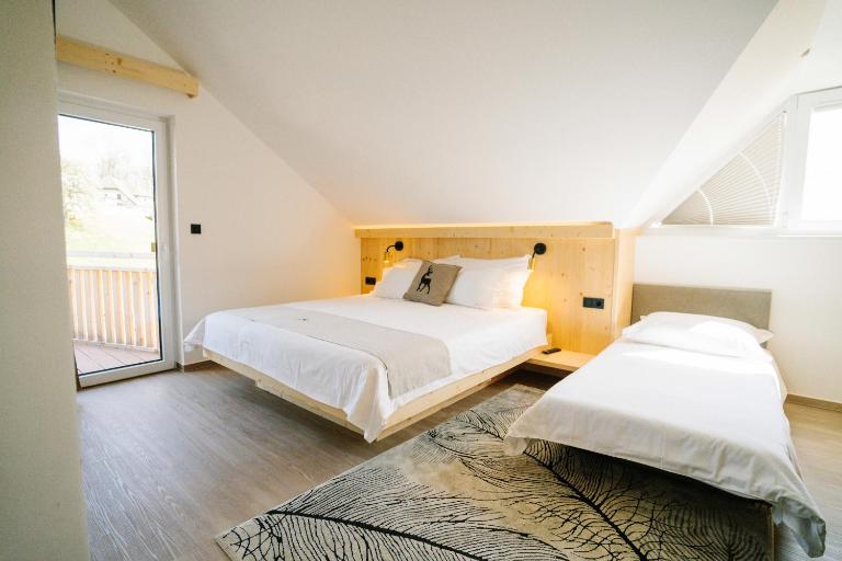 Sobe rooms JELEN JELENOV GREBEN - B&B Podčetrtek