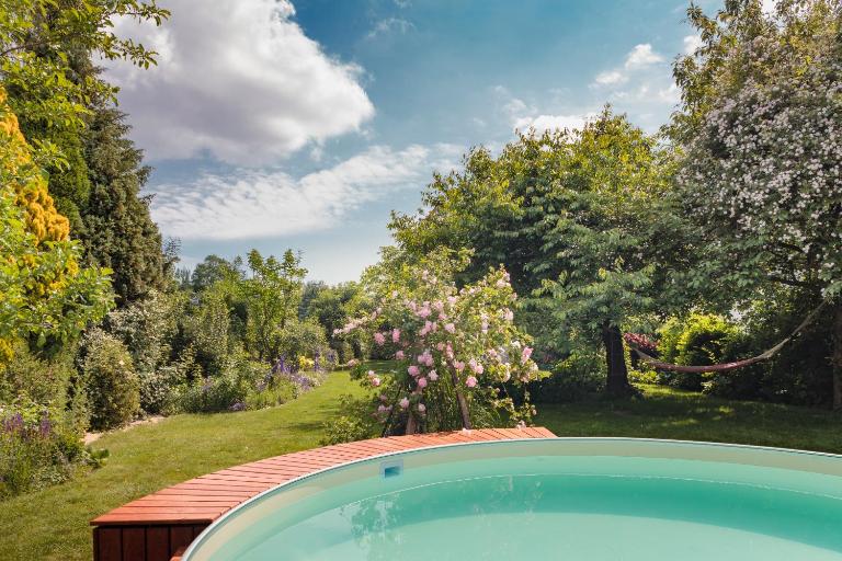 Heimathafen Hannover- Big House with swimmingpool, sauna and garden - Bed and Breakfast Hannover