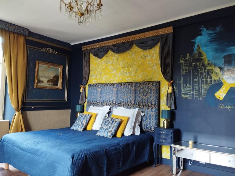 Le PALAZZO YES - Bed and Breakfast Woël