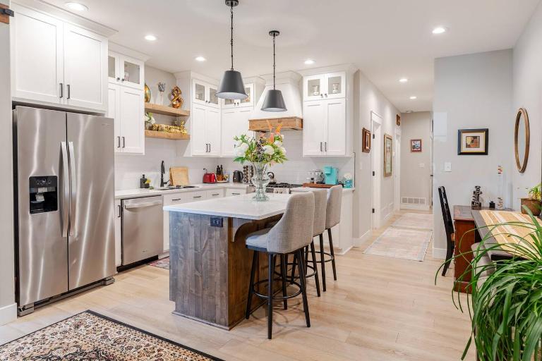 Luxury Comfort Near Downtown - B&B Idaho Falls