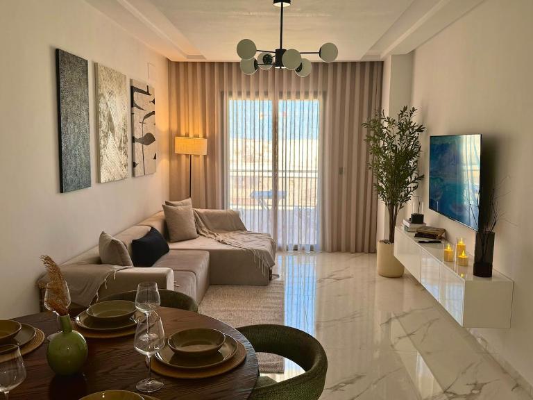 Layali , Là où commence le voyage intérieur - Ferienwohnung Tunis