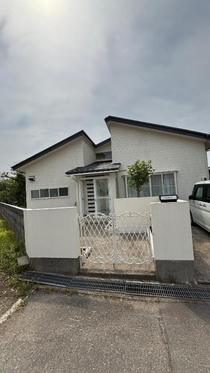SIBARIAN White House - Bed and Breakfast Kaga