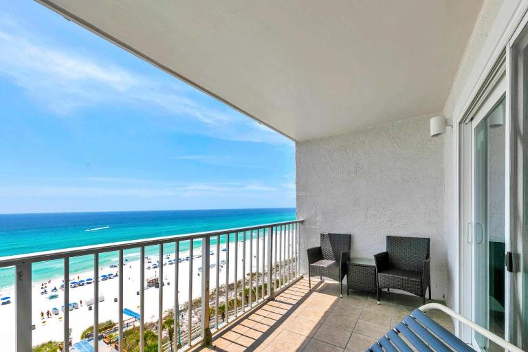 The Summit 1019-Toes in the Sand - B&B Panama City Beach