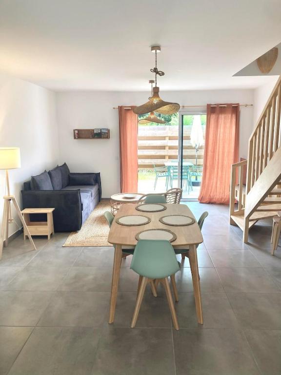 New house 10 min from the beach - B&B Lit-et-Mixe
