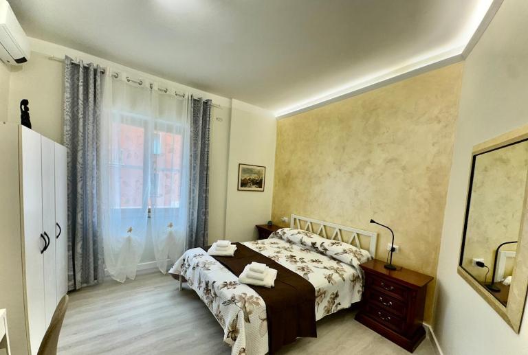 Elegant Home in Rome Appio, Wi-Fi, Subway - Bed and Breakfast Rome