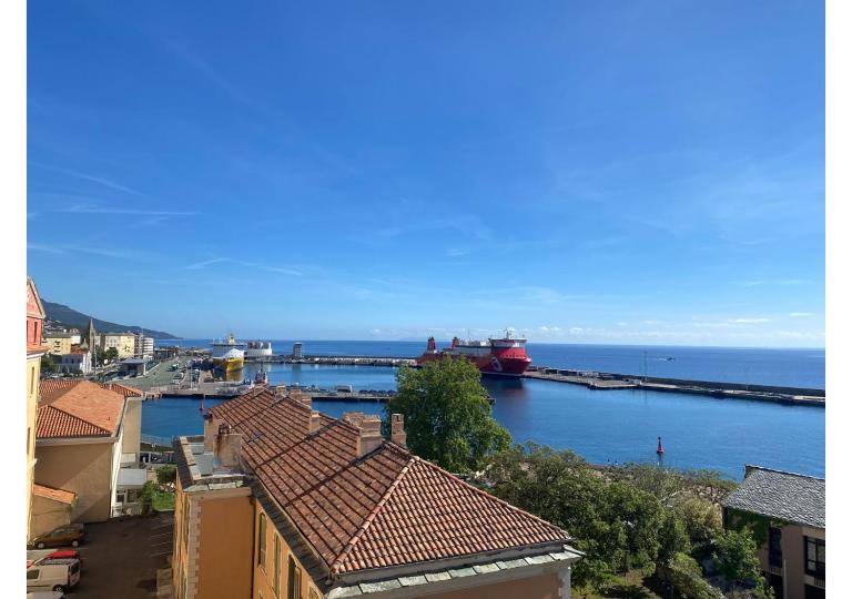 Appartement vue sur mer - Bed and Breakfast Bastia