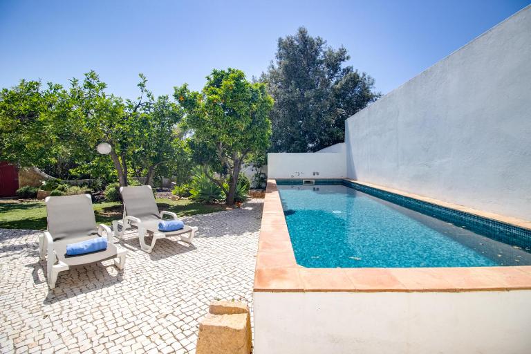 Vila Vintage Beach 3,5km Pool AC WiFi Billiard - B&B Pêra