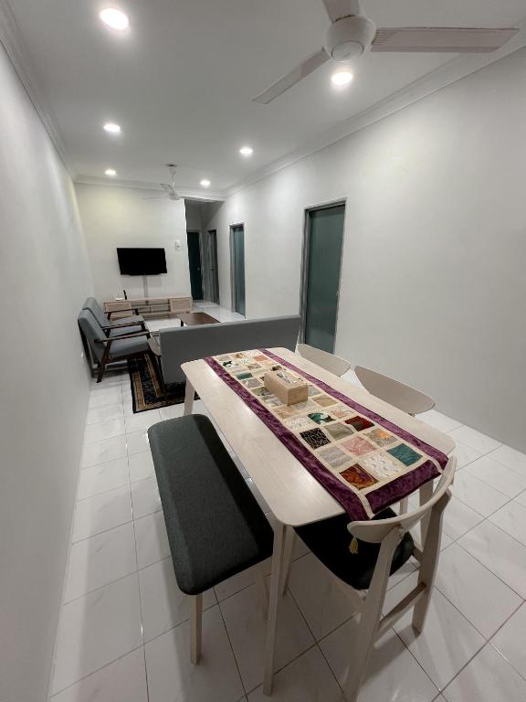 Lanuna Homestay Banting - B&B Banting