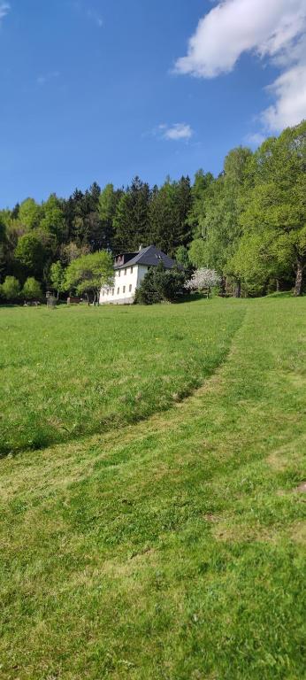 Hájenka Nebe-apartmán NEBE - B&B Kašperské Hory