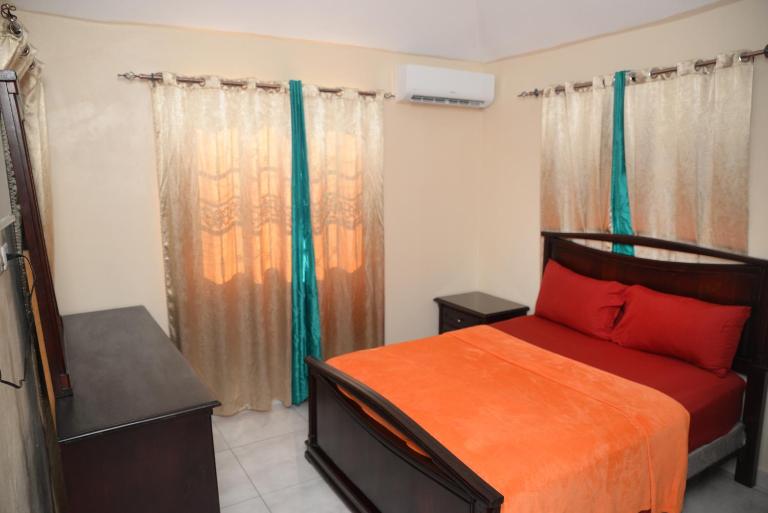 Amplio apartamento 3 abitaciones ideal para familia - B&B Santiago de los Caballeros