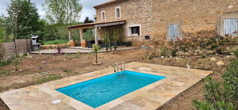 Tournissan L'Auberge du Chateau avec ça piscine - Chambres d'hôtes Tournissan