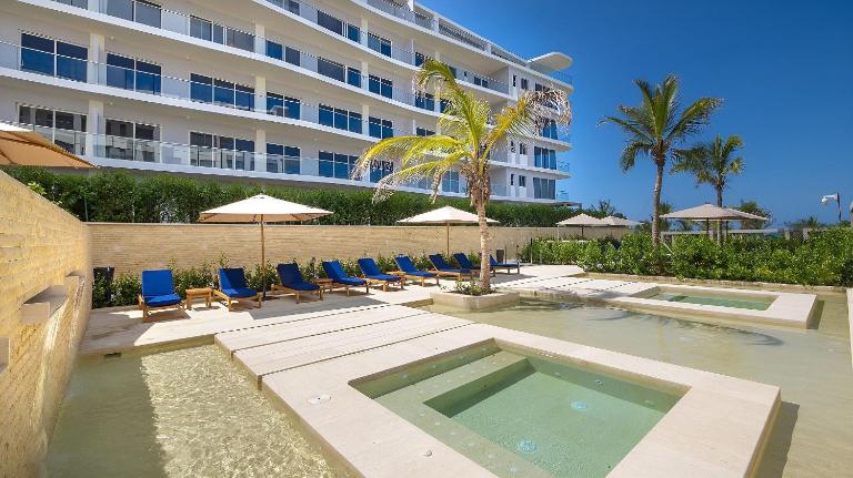 Condominio frente al mar con acceso directo a la playa Morros IO - B&B Cartagena de Indias