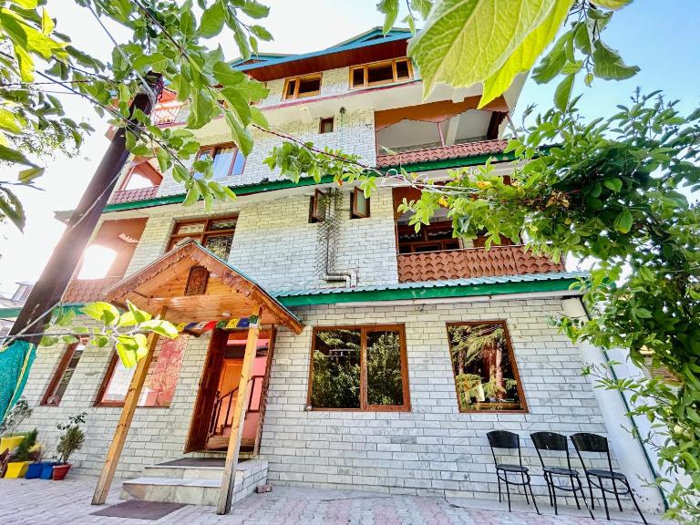 V Cottage - B&B Manāli