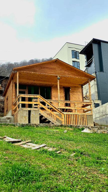 Lucina guest house - Cottages and Tours in Dilijan - B&B Dilijan