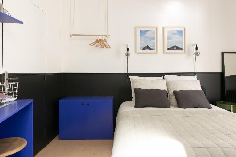 Chambre avec salle de bain et accès indépendant - B&B Nantes