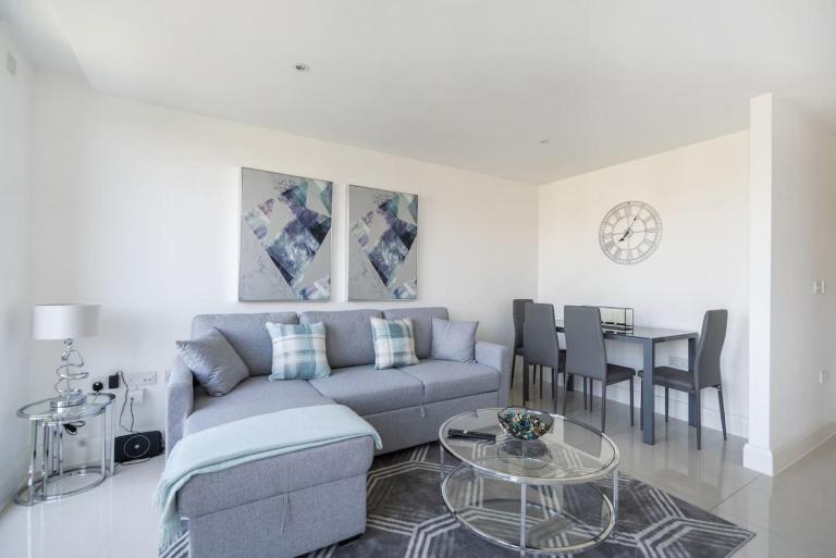 Amazing 2 Bed Wimbledon Flat - B&B Londres