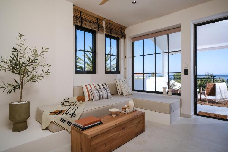 Casa Olivea - B&B Políkhronon