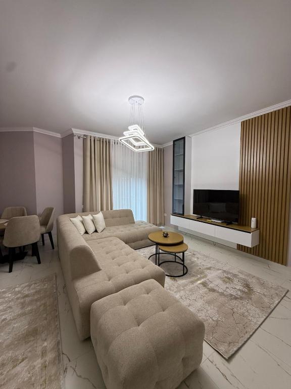 Ajmen Apartments City Centre - B&B Tirana