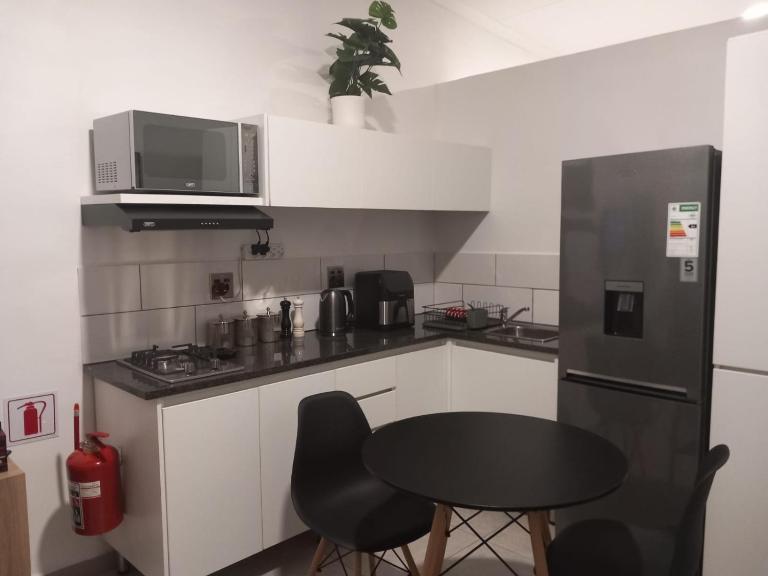 Lucid Apartments - Bed and Breakfast Johannesburg