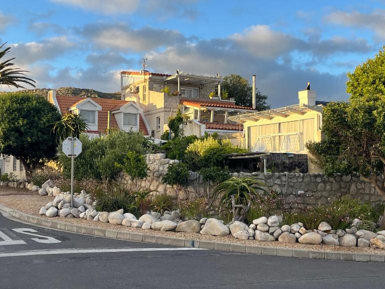 Storyhouse in Kommetjie - B&B Kommetjie