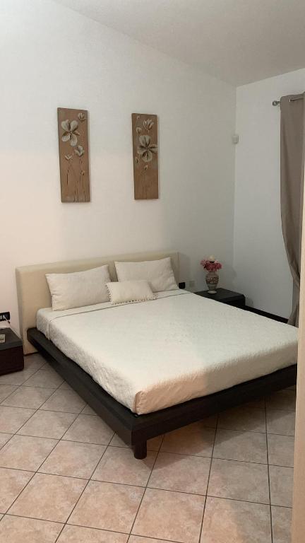 Villa Emma - Ferienwohnung Nurachi