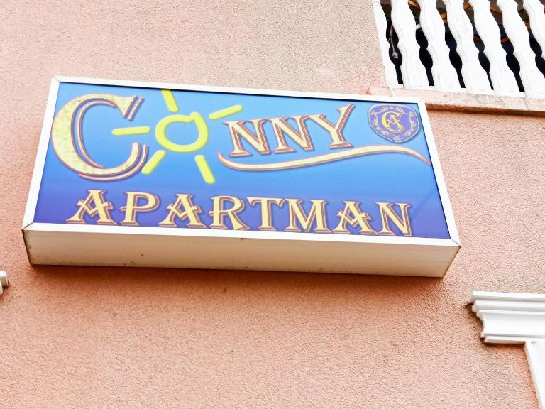Conny apartman - B&B Tiszavasvári