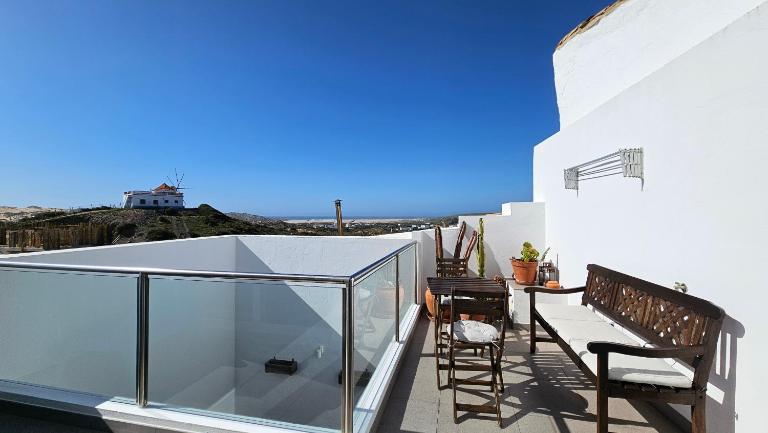 Sea View Apartment Carrapateira - B&B Carrapateira