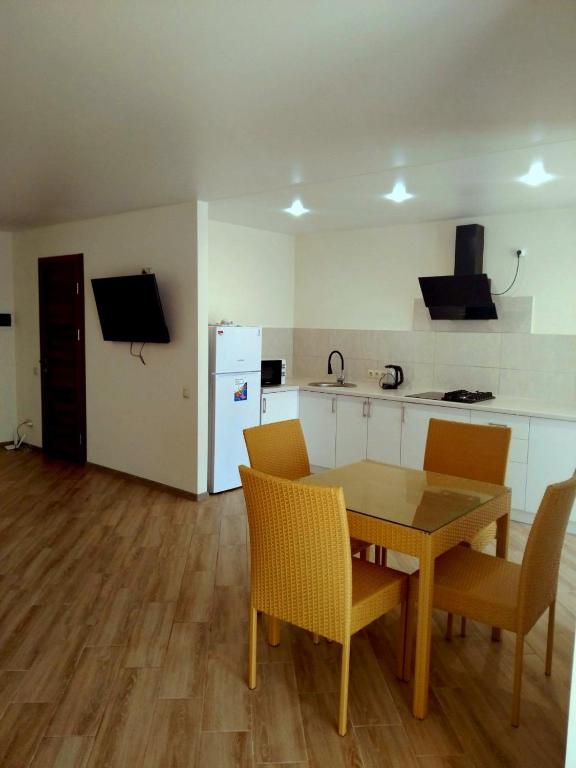 Stone city nova budova - Bed and Breakfast Kamyanets-Podilskyi