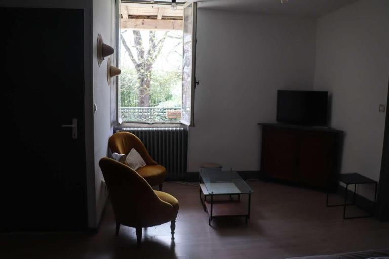 agréables studios avec terrasse sur jardin - B&B Caussade