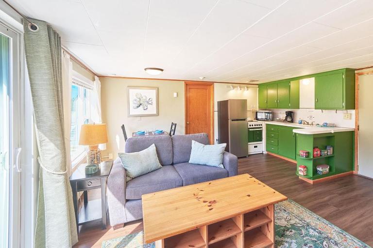 Anchorage Cottages #2 - Chambres d'hôtes Long Beach