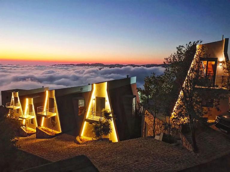 Orion, Hills of Zaarour - B&B Srâr